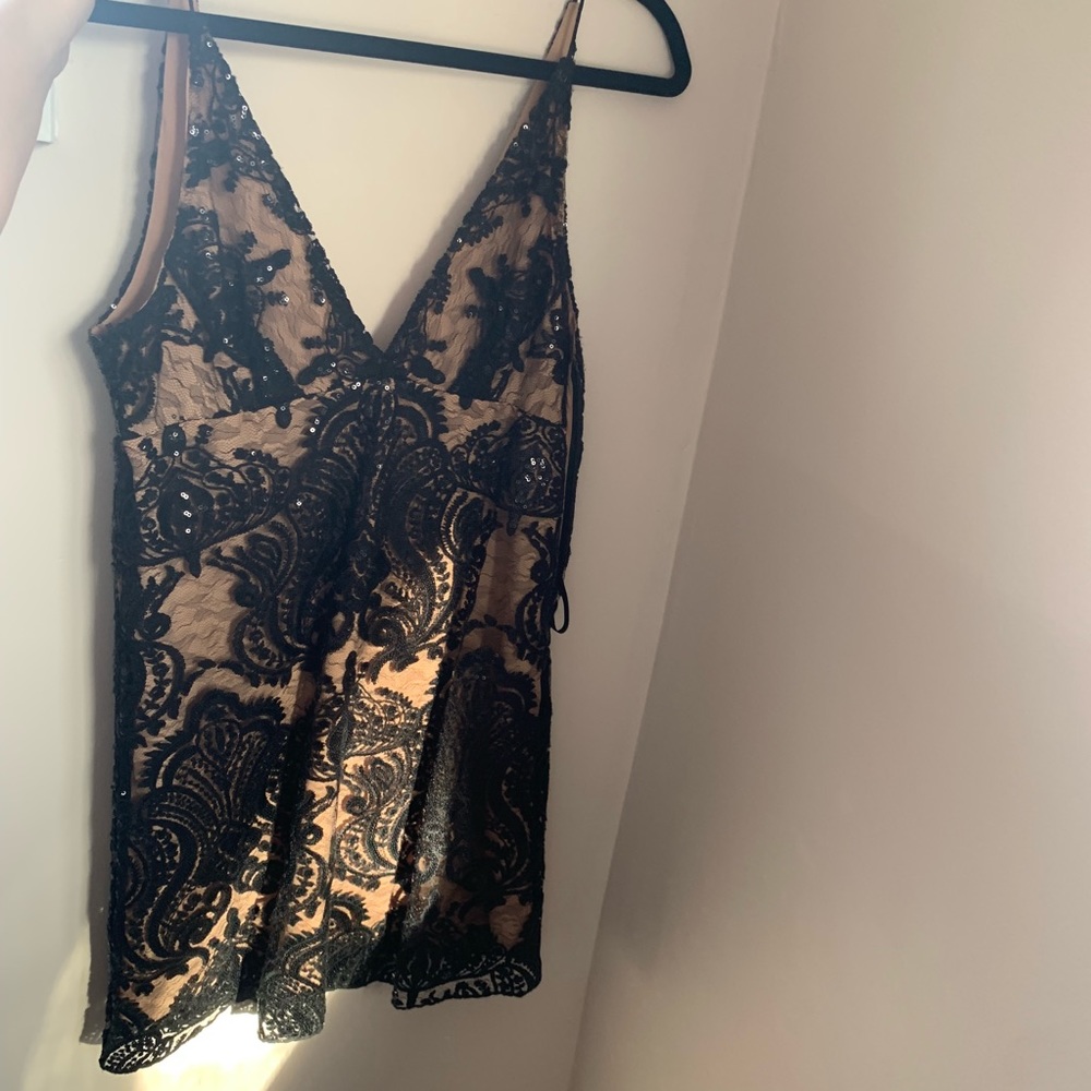NIGHT SHIMMERS MINI DRESS BY FREE PEOPLE! US sz2